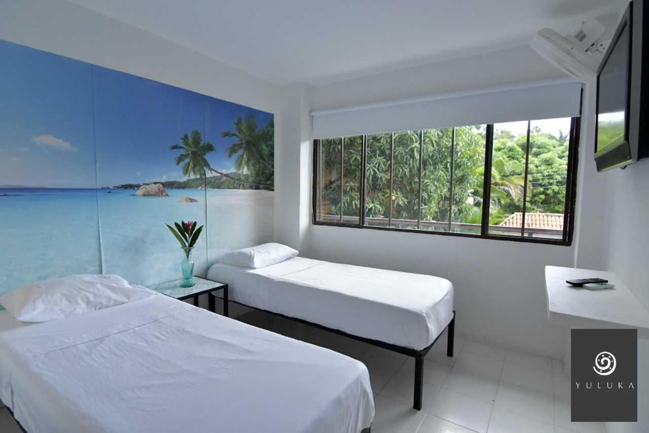 Yuluka Hostel Apulo Bagian luar foto