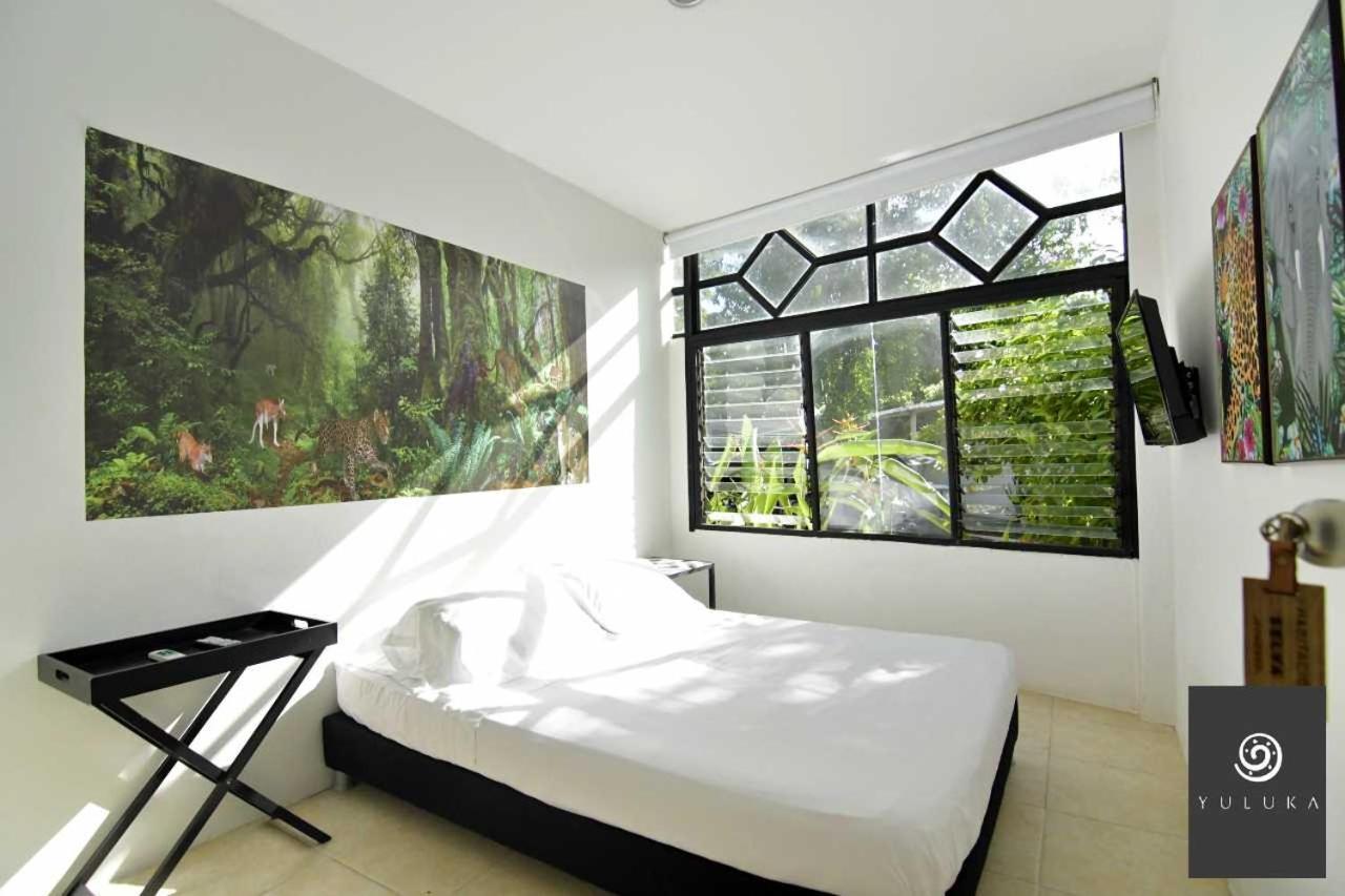 Yuluka Hostel Apulo Bagian luar foto