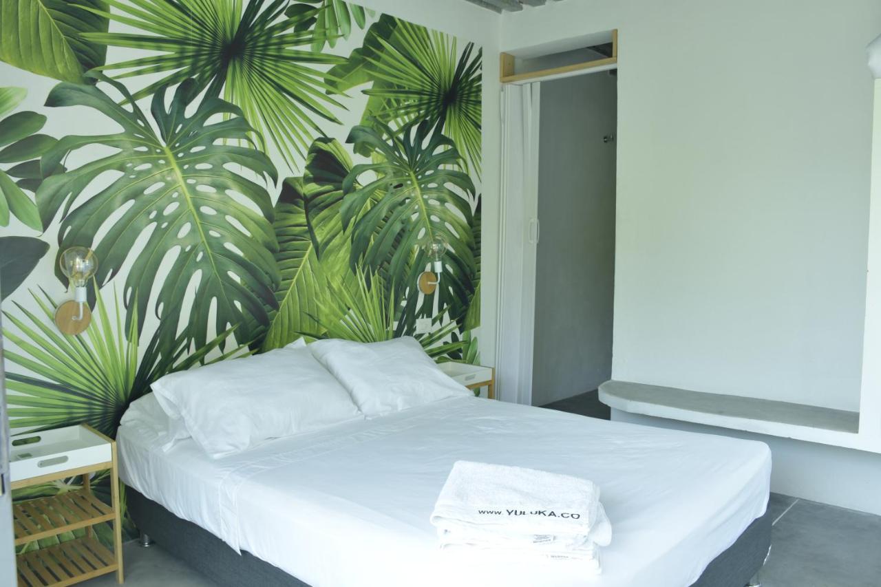 Yuluka Hostel Apulo Bagian luar foto