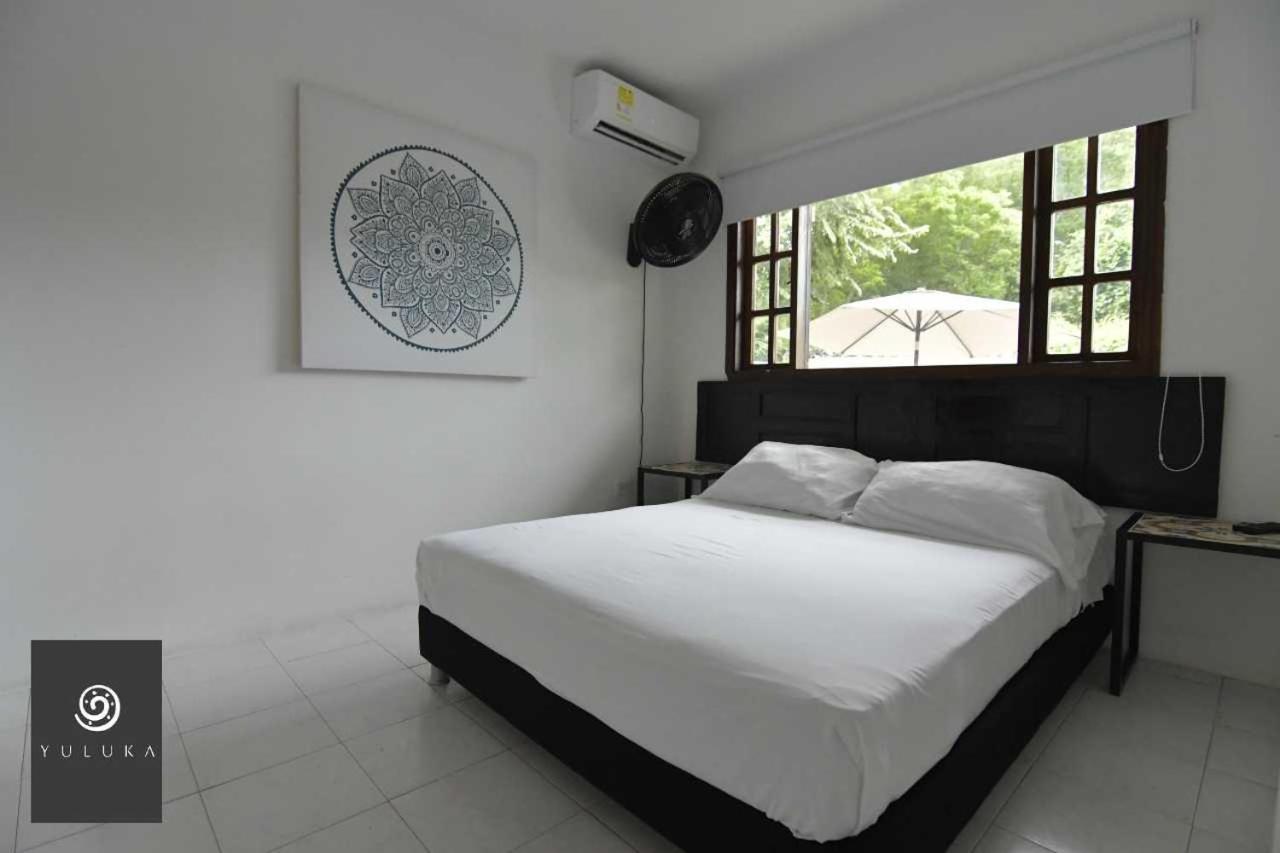 Yuluka Hostel Apulo Bagian luar foto